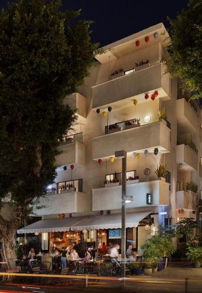 undefined Cucu Hotel 7