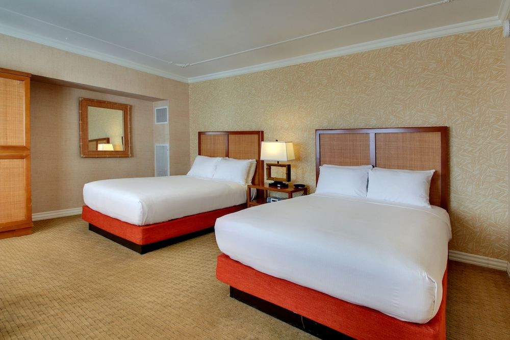 Tropicana Las Vegas - a DoubleTree by Hilton Hotel Room, 2 Queen Beds, City View 3