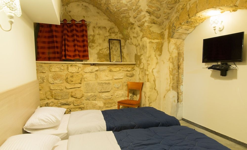 Al Hakim Boutique Hotel Old Town Nazareth Superior Double or Twin Room 3