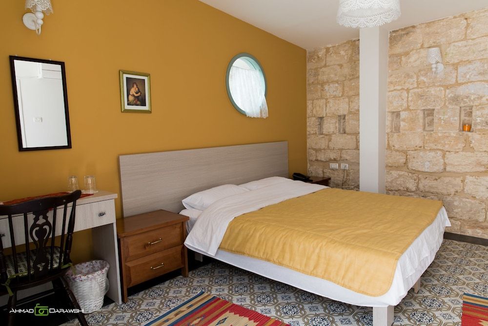 Al Hakim Boutique Hotel Old Town Nazareth Superior Double or Twin Room 8
