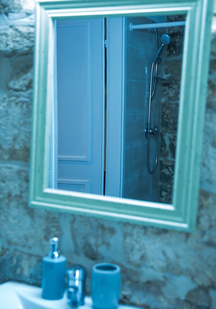 Al Hakim Boutique Hotel Old Town Nazareth Superior Double or Twin Room 18