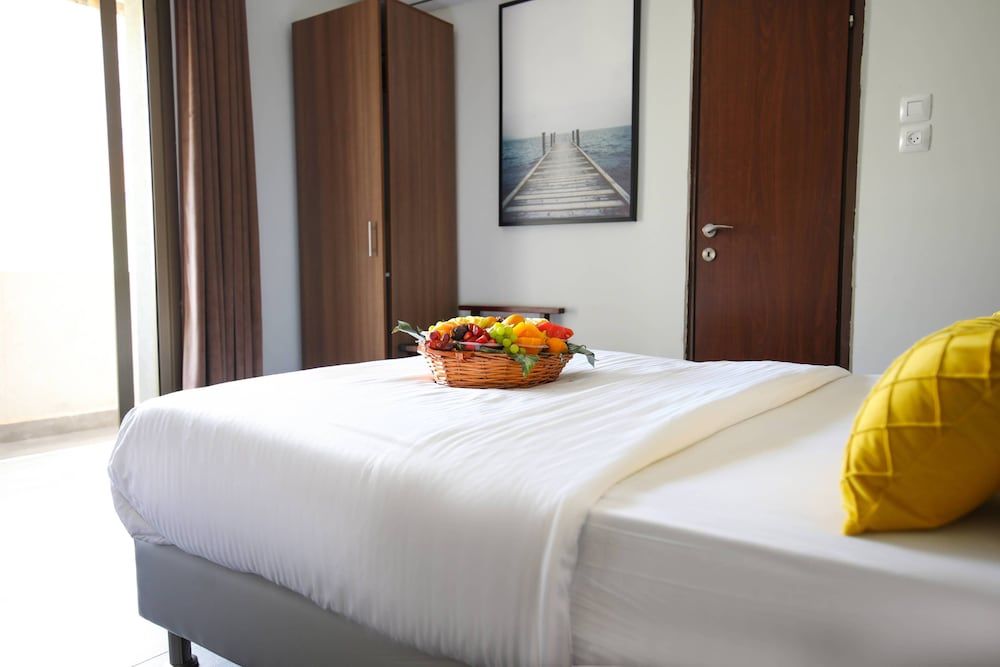 Miami Beach Hotel Tel Aviv Standard Double Room or Twin 10