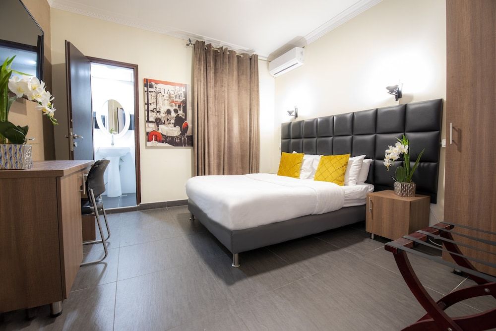 Miami Beach Hotel Tel Aviv Standard Double Room or Twin 2