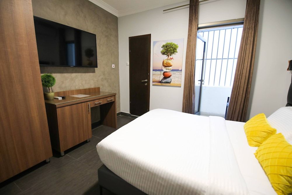 Miami Beach Hotel Tel Aviv Standard Double Room or Twin 7