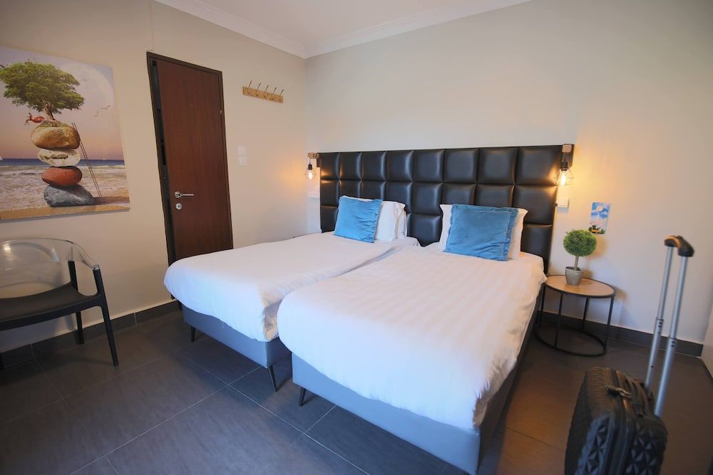 Miami Beach Hotel Tel Aviv Standard Double Room or Twin 11