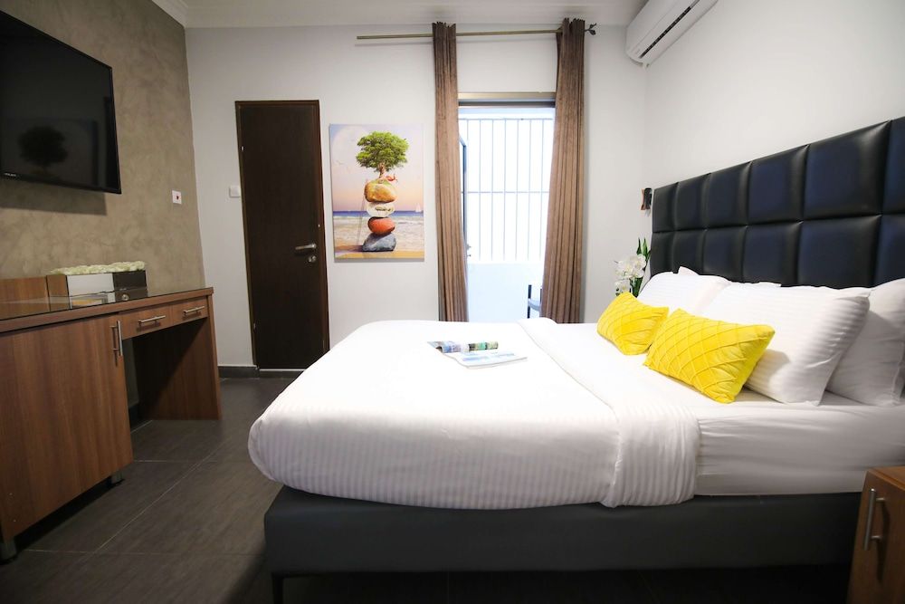 Miami Beach Hotel Tel Aviv Standard Double Room or Twin 6