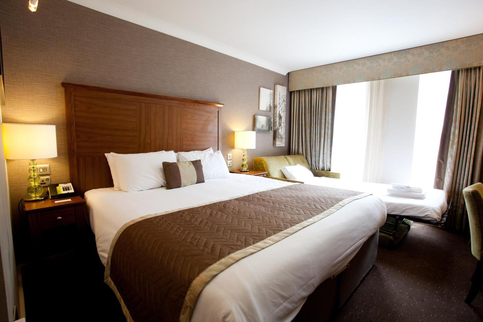 Classic Family Guestroom