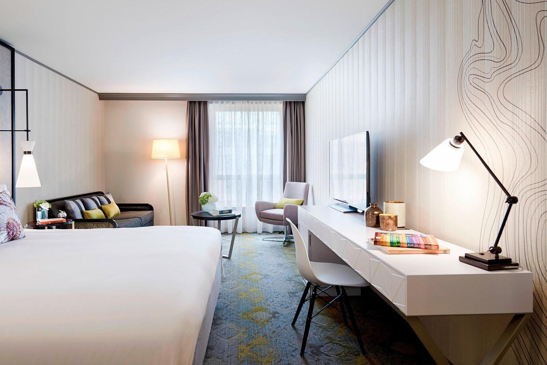 Prestige room, Larger Guest room, 1 King, Sofa bed