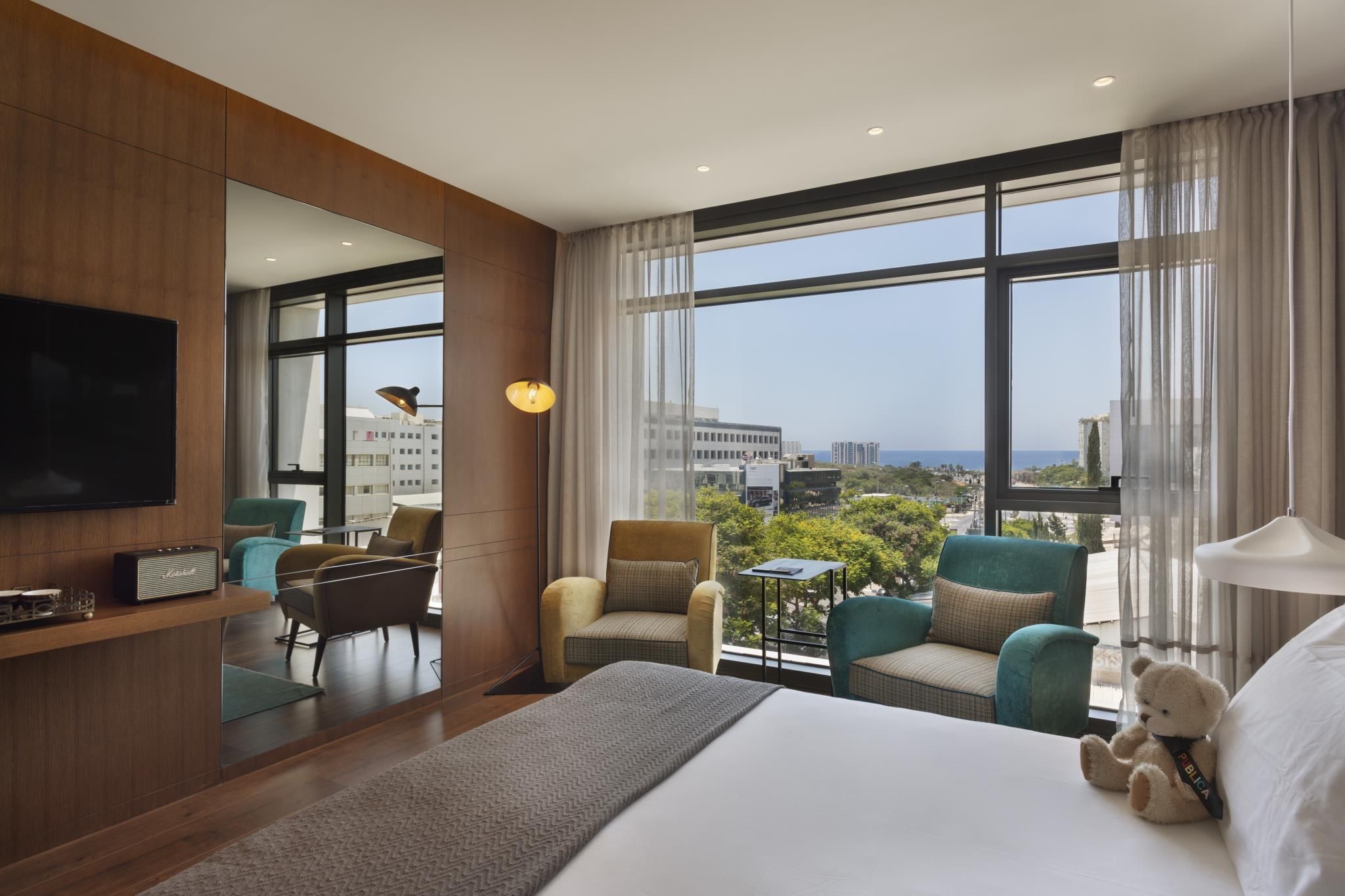 Publica seaview, Guest room, 1 Queen, Sea view, High floor