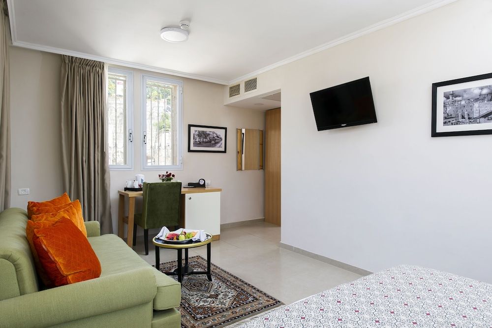 The Sephardic House Standard Studio 3