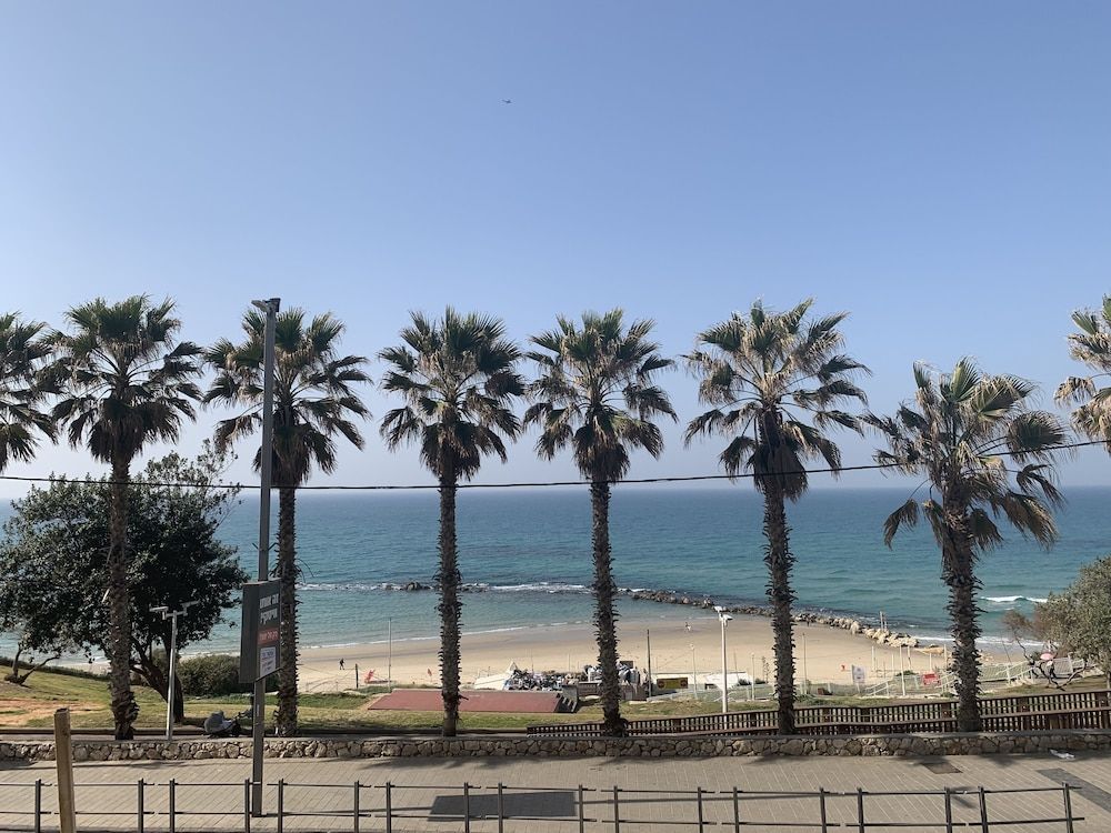 Beach/Ocean View