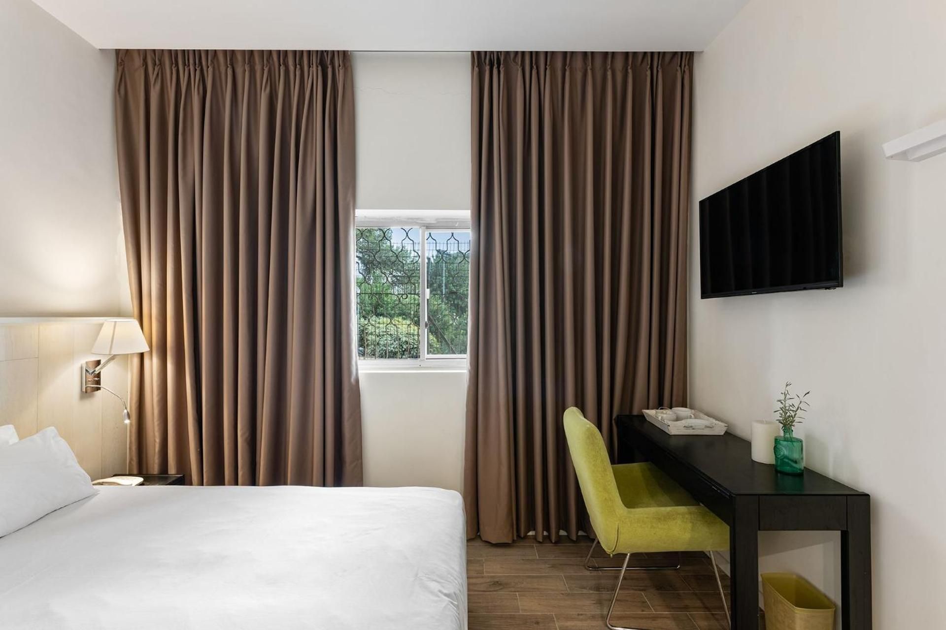 Economy Double or Twin Room