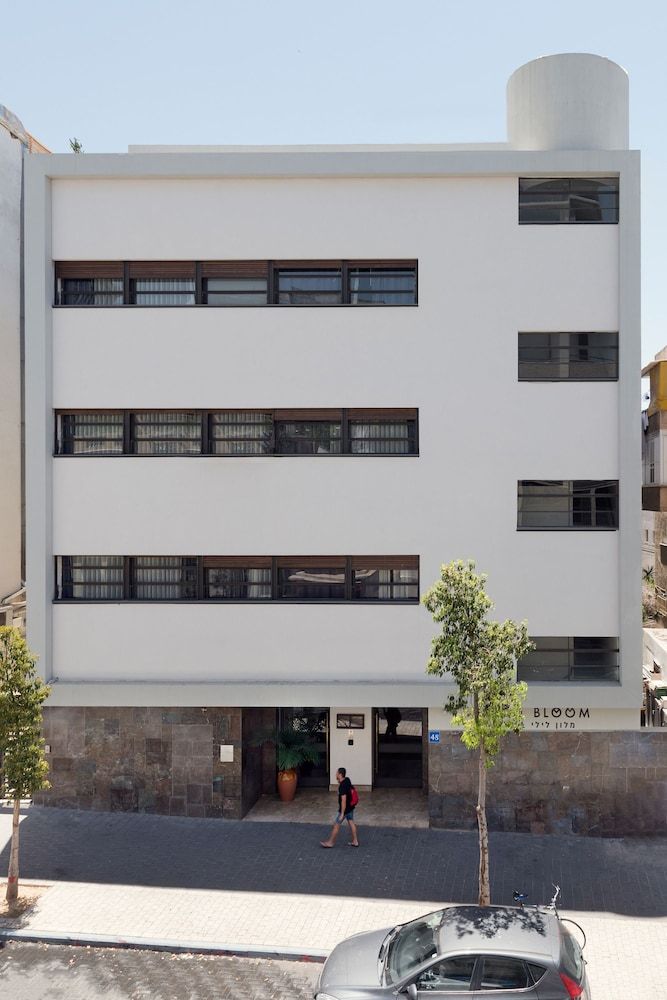 undefined Lily & Bloom Hotel 8