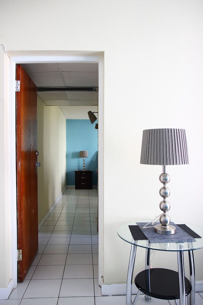 Montego Bay Club Beach Resort Comfort Apartment, 1 Bedroom 8