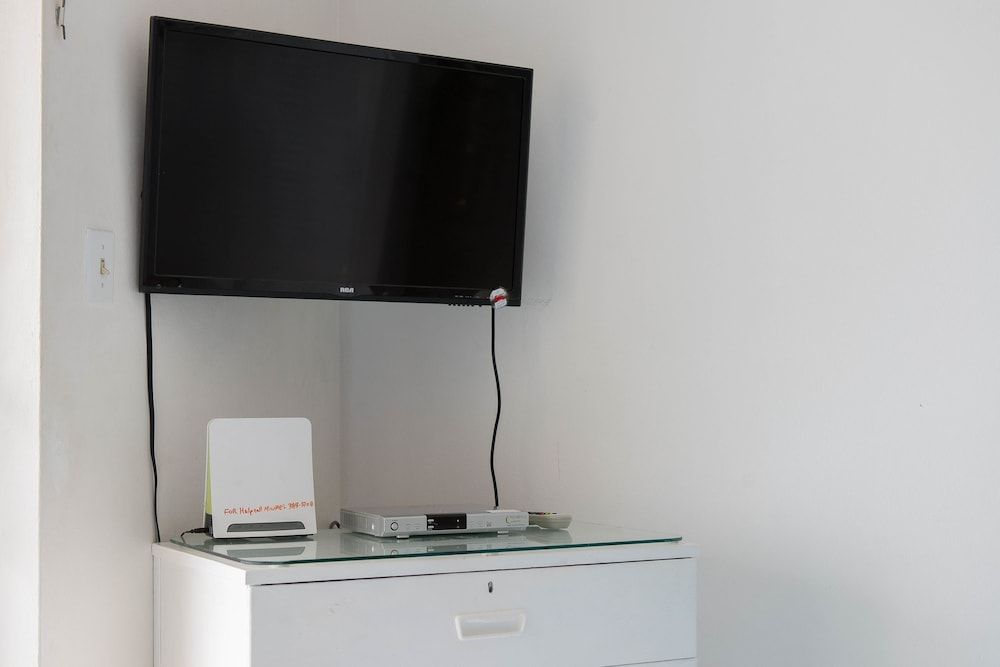 Montego Bay Club Beach Resort Comfort Studio, Multiple Beds 12