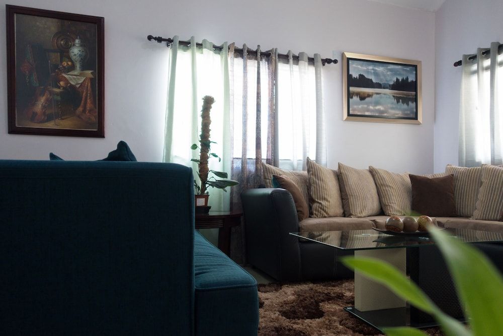 The Country Club Villa I