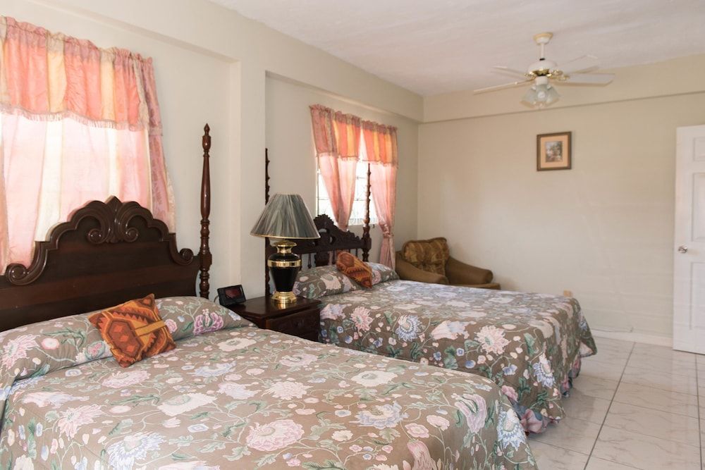 Comfort Villa, 5 Bedrooms, Kitchen, Ocean View