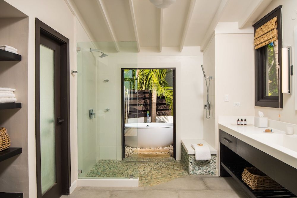 The Cliff Hotel Villa One 3