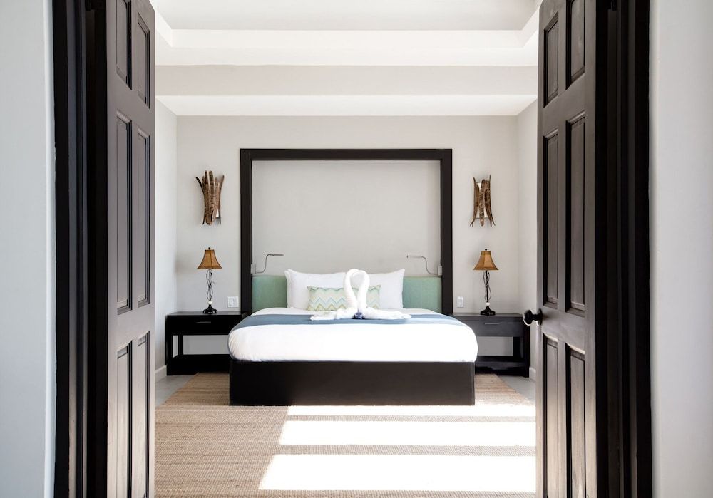 The Cliff Hotel Villa One 2