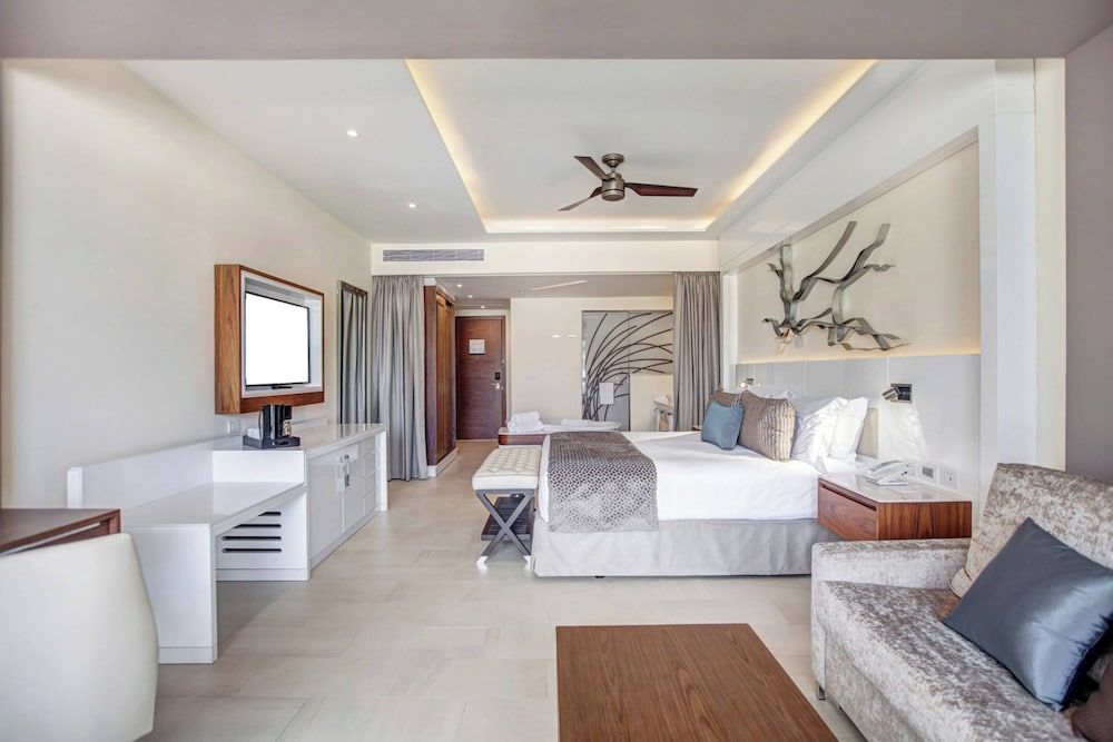 Luxury Junior Suite ocean view