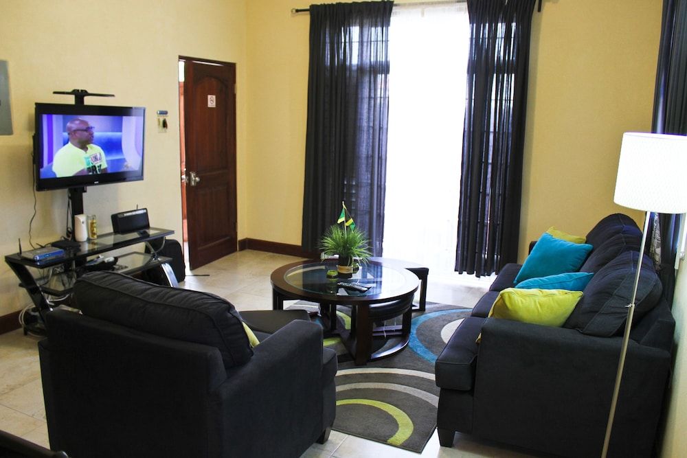 Eclipse Suite Guest Apartments Standard Apartment, 1 Bedroom, City View, Ground Floor 5