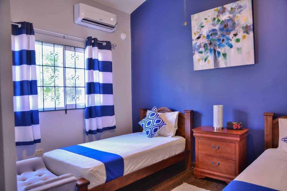 The Country Club Villa II Family Villa, 3 Bedrooms, Accessible, Hill View 2