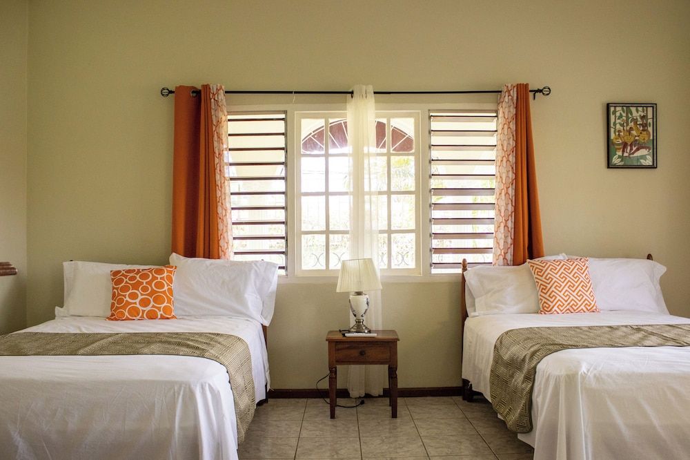 Deluxe Room, 2 Double Beds, Non Smoking, Garden View