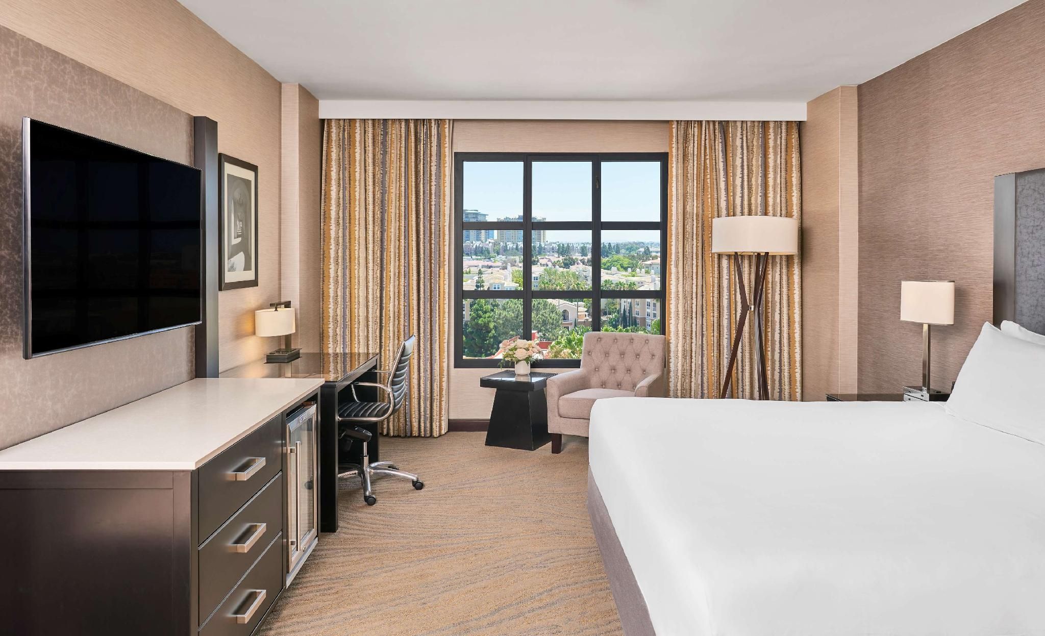 undefined Hyatt Regency La Jolla At Aventine 3