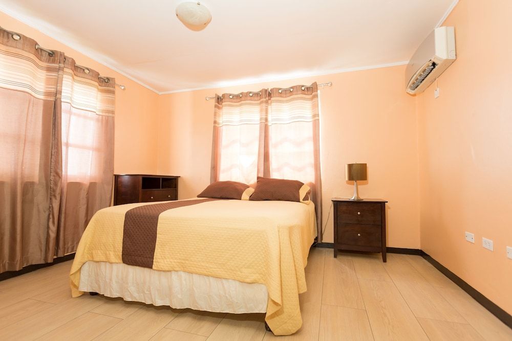 New Kingston Guest Apartments II Premium Apartment, 2 Bedrooms, Ocean View, Executive Level 2