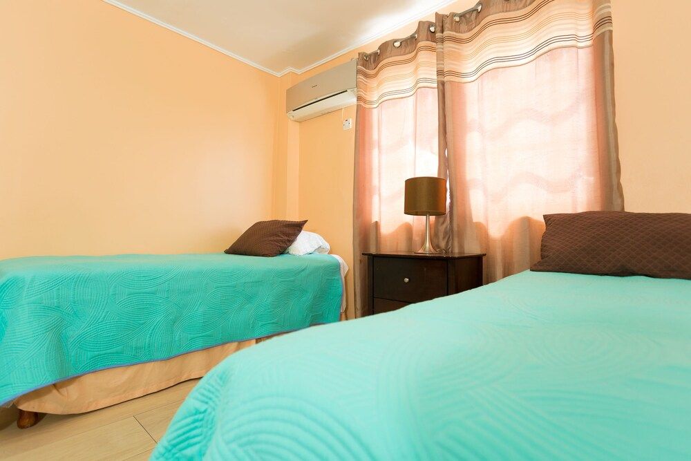 New Kingston Guest Apartments II Premium Apartment, 2 Bedrooms, Ocean View, Executive Level 5