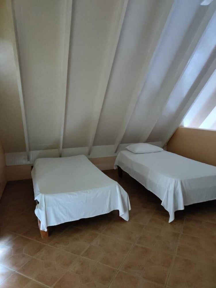 Sunflower Villas Cottage, 3 Bedrooms 9