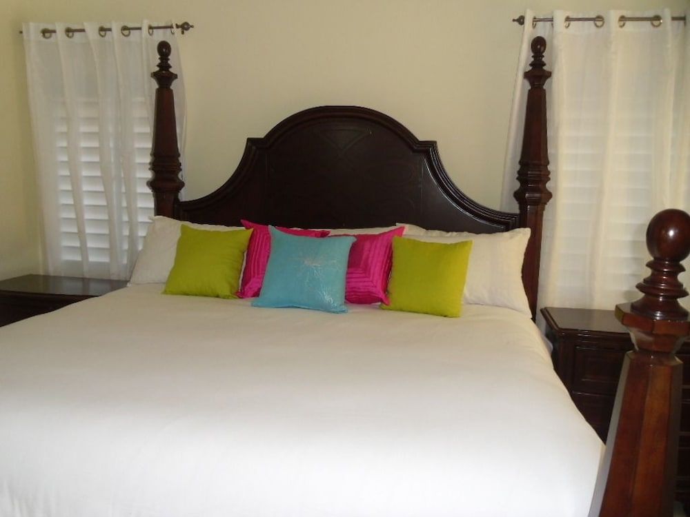 Family Villa, 3 Bedrooms, Partial Ocean View, Ground Floor