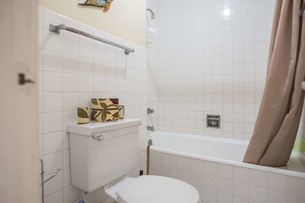 Turtle Towers Apartments Deluxe Apartment, 2 Bedrooms 8