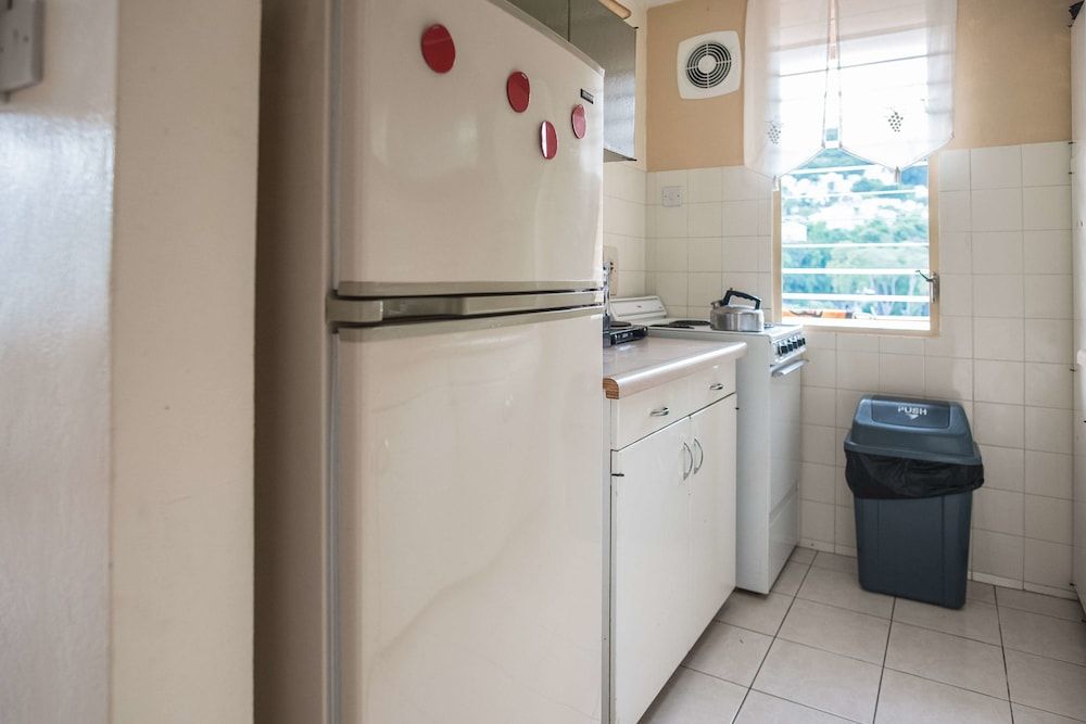 Turtle Towers Apartments Deluxe Apartment, 2 Bedrooms 7