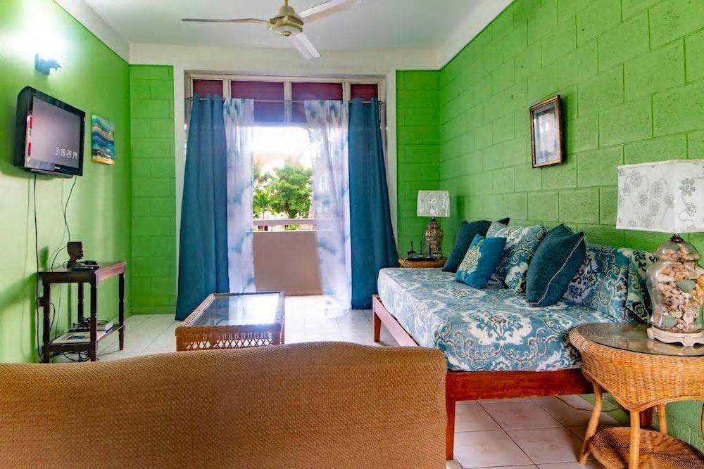 Ocho Rios Boardwalk Apartment Romantic Apartment, 2 Bedrooms, 2 Bathrooms, Partial Sea View 7