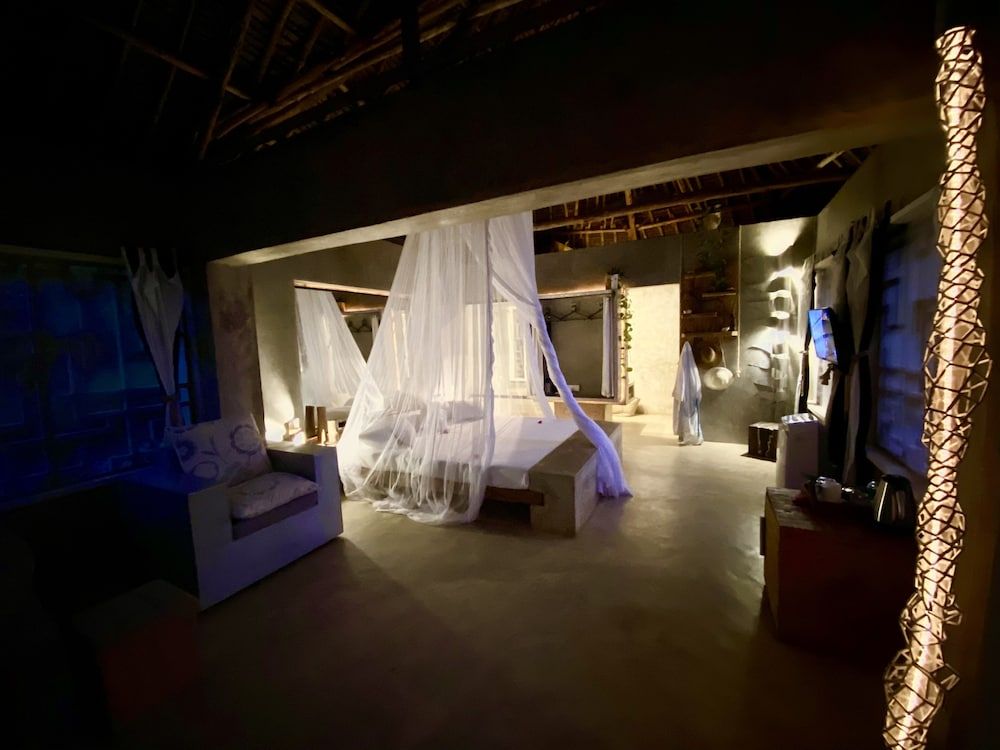 Rock and Sea Resort Bungalow, 1 King Bed, Ocean View 8