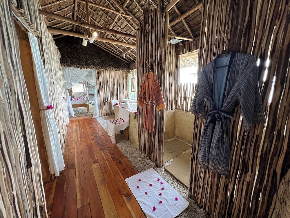 Rock and Sea Resort Panoramic Cottage, 1 King Bed, Ocean View 26