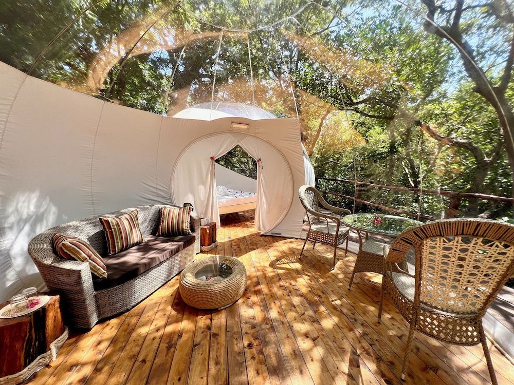 Rock and Sea Resort Panoramic Tent, 1 King Bed, Overwater 9