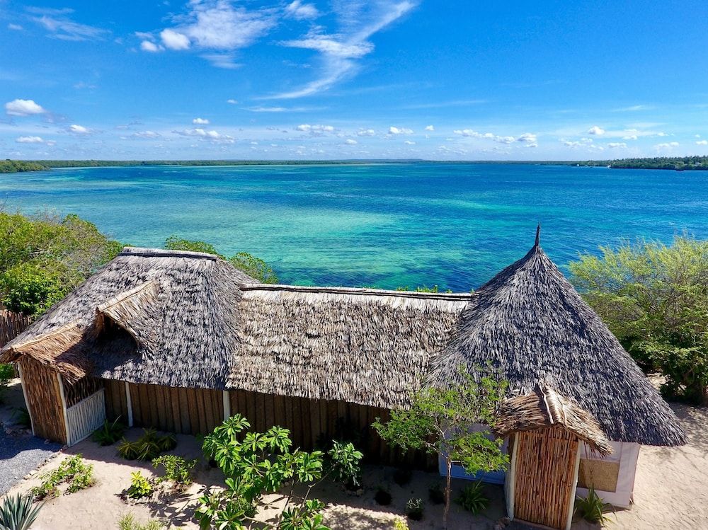 Rock and Sea Resort Panoramic Cottage, 1 King Bed, Ocean View 12