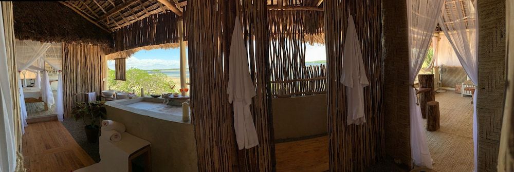 Rock and Sea Resort Panoramic Cottage, 1 King Bed, Ocean View 22