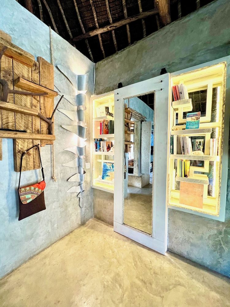 Rock and Sea Resort Bungalow, 1 King Bed, Ocean View 11