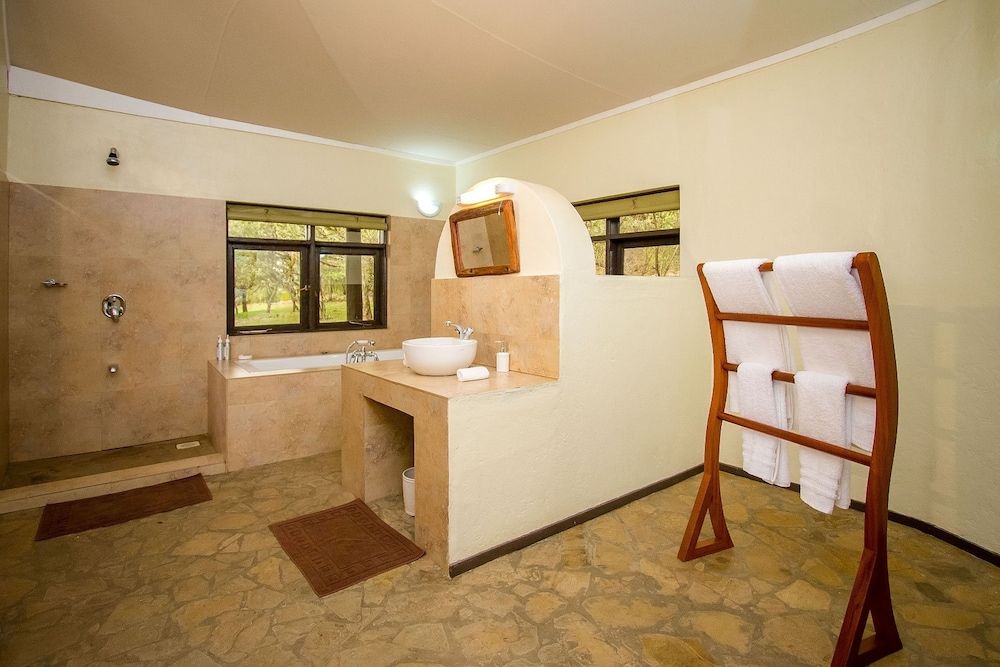 Kika Lodge Cottage 10