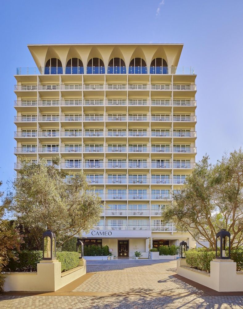 undefined Cameo Beverly Hills, LXR Hotels & Resorts 3