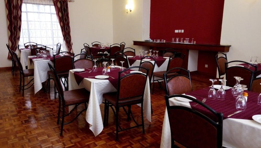 undefined Karen Crescent Hotel 5