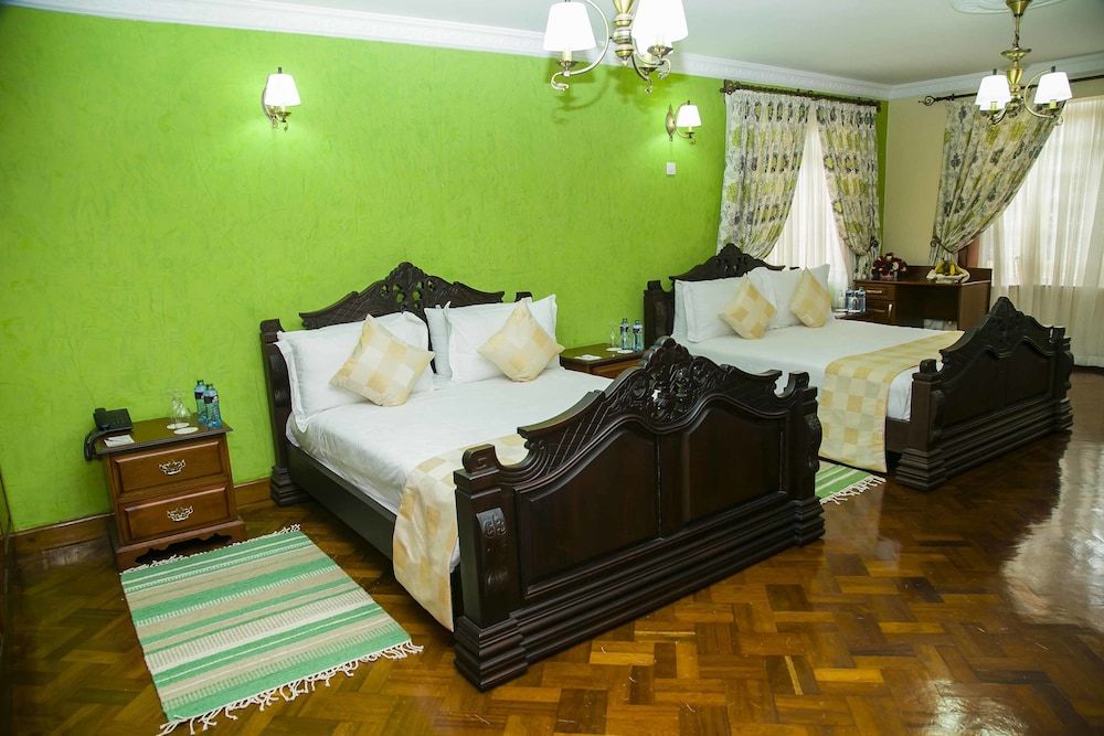 undefined La Belle Villa 3