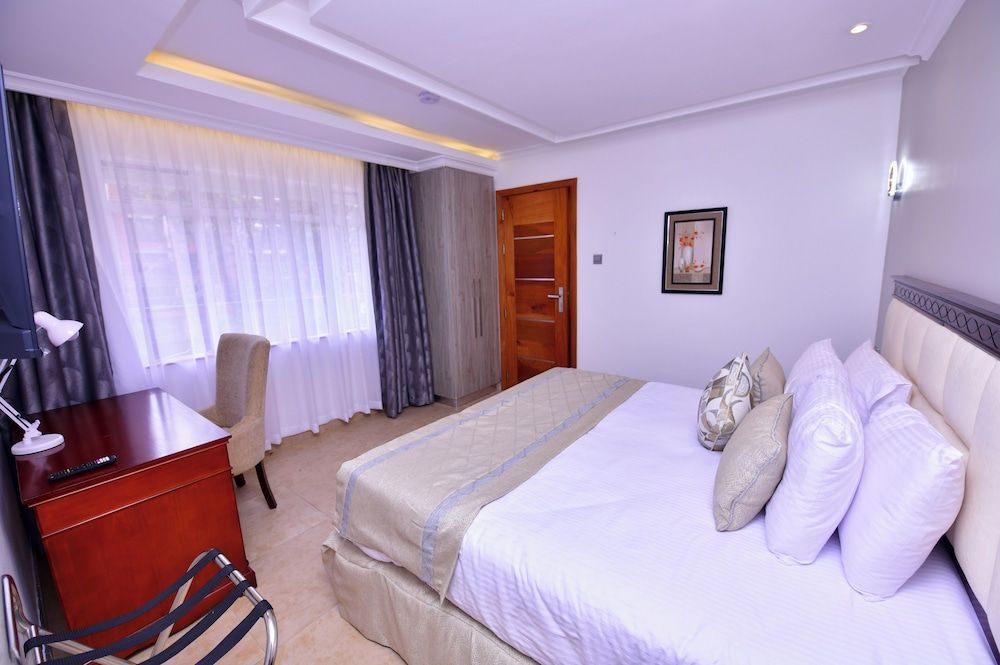 Olive Gardens Hotel Nairobi Superior Room 2
