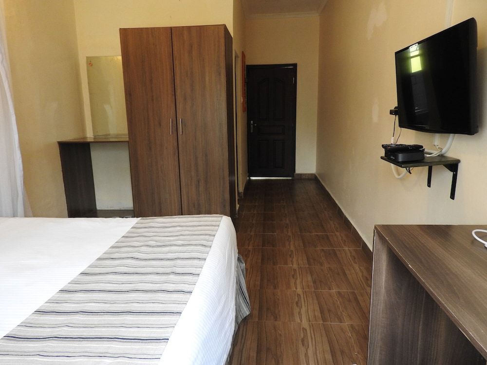 Magnolia Pine B&B Standard Double Room 2
