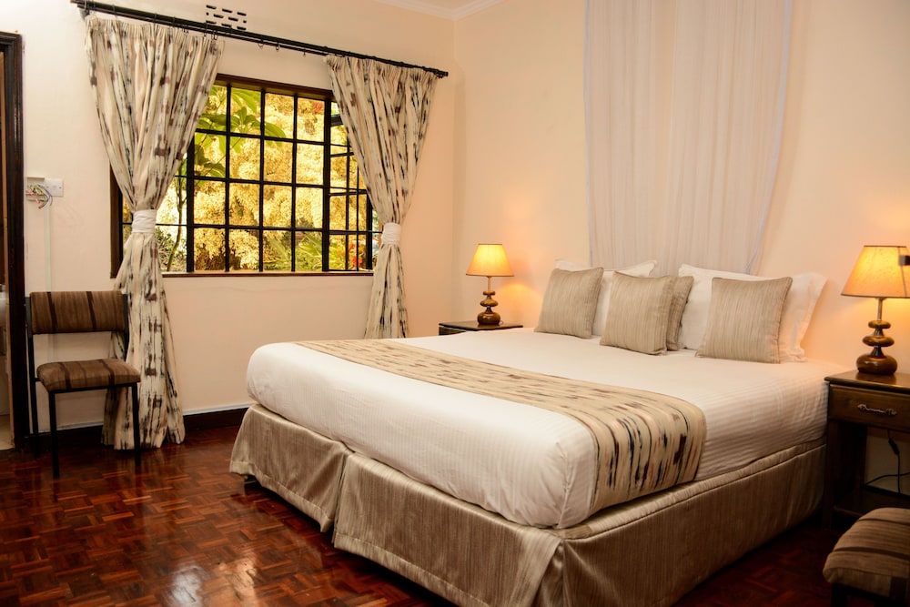 Magnolia Pine B&B Standard Double or Twin Room 2