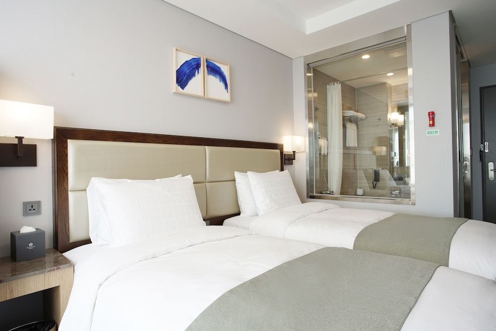 undefined Stanford Hotel Busan 10