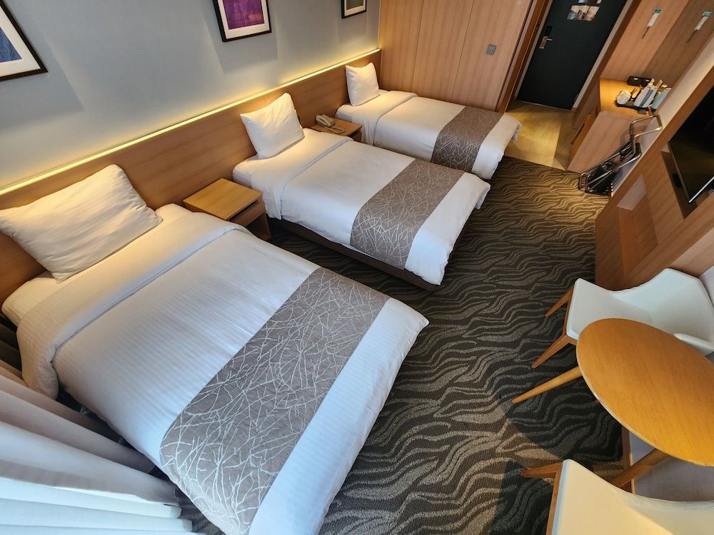 Seogwipo JS Hotel Deluxe Triple Room 3